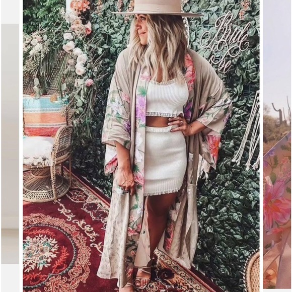 Boho peacock 🦚 kimono NWT multi color large - Picture 2 of 12